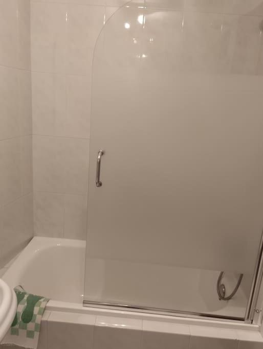 Apartmán Piso En Grove O Grove Exteriér fotografie
